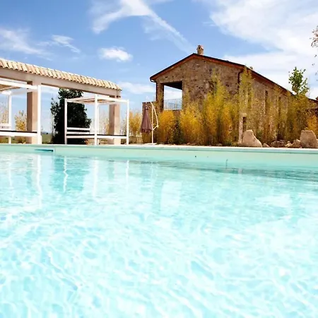 شقة Forma Mit Pool By Interhome
