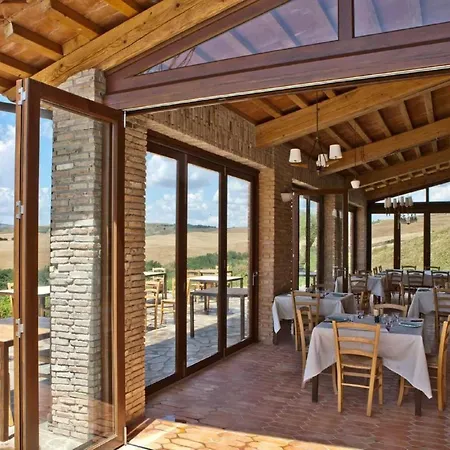 Forma Mit Pool By Interhome Volterra