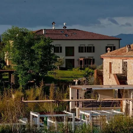 شقة Forma Mit Pool By Interhome فولتيرا
